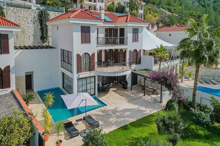 Realco Sky Club Oasis Villa